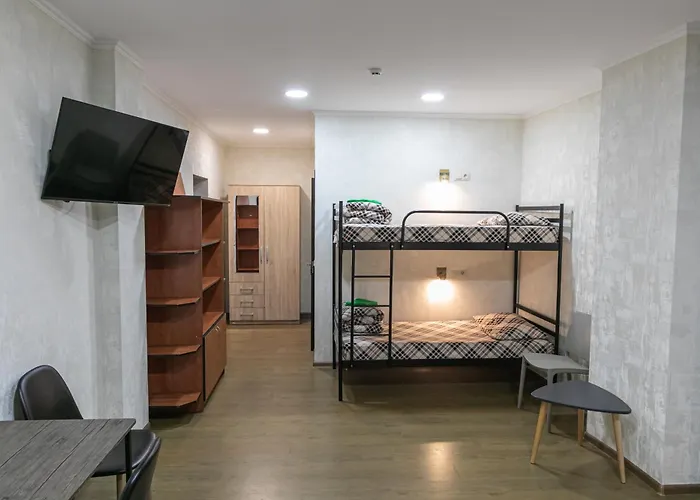Alina Hotel & Hostel Ужгород